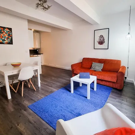 Daire Les Arenes, 1 A 6 Personnes En Centre